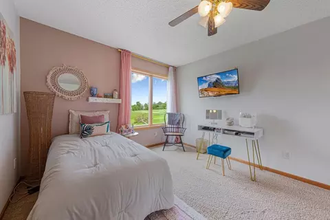 Bedroom - 1900 Legacy Dr, Faribault, MN 55021 photo 5 of 10