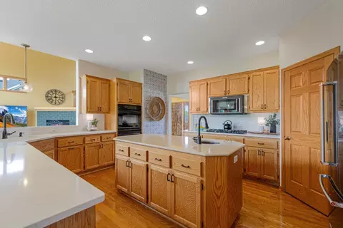 Kitchen - 1900 Legacy Dr, Faribault, MN 55021 photo 7 of 11