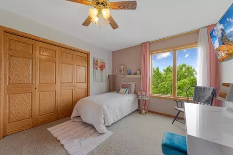 Bedroom - 1900 Legacy Dr, Faribault, MN 55021 photo 4 of 10