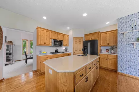 Kitchen - 1900 Legacy Dr, Faribault, MN 55021 photo 6 of 11