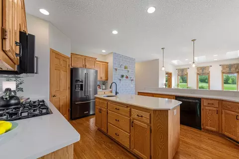 Kitchen - 1900 Legacy Dr, Faribault, MN 55021 photo 4 of 11