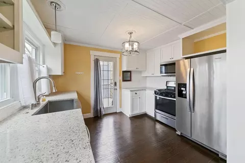 724 1st Ave NW, New Brighton, MN 55112