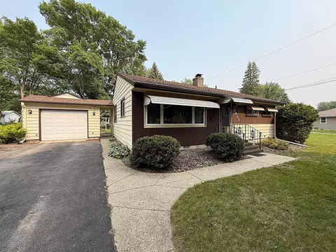 1620 N 4th St, Montevideo, MN 56265