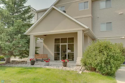 3401 28th St SW # 108, Fargo, ND 58104