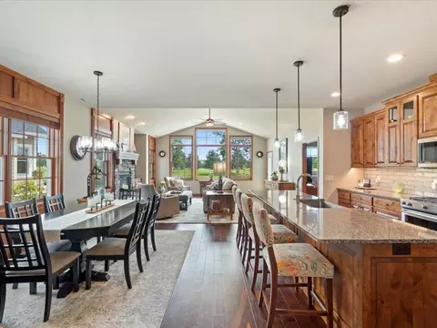 7496 Fairway Ln, Breezy Point, MN 56472