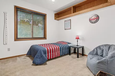 Bedroom - 10366 Eagle St NW, Coon Rapids, MN 55433 photo 4 of 6