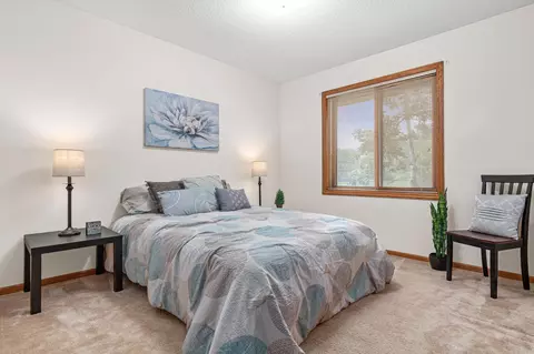 Bedroom - 10366 Eagle St NW, Coon Rapids, MN 55433 photo 3 of 6