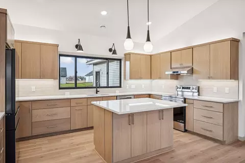 2687 128th Ave NW, Coon Rapids, MN 55448