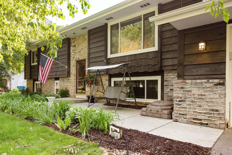 Other - 13105 E Manor Blvd, Burnsville, MN 55337 photo 2 of 7