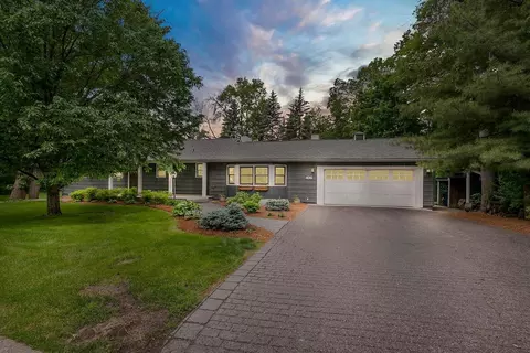 406 Kenmar Cir, Minnetonka, MN 55305