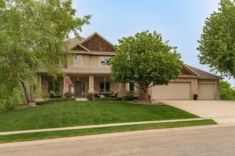 2292 Teakwood Ln SW, Rochester, MN 55902