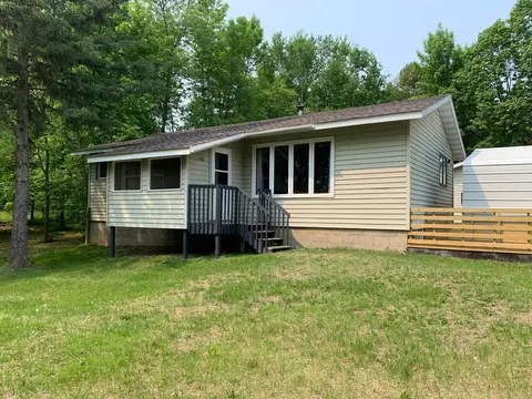 Exterior - 320 Wagonner Ave E, Hackensack, MN 56452 photo 1 of 4
