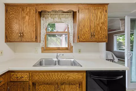 732 Hulett Ave, Faribault, MN 55021 photo 24