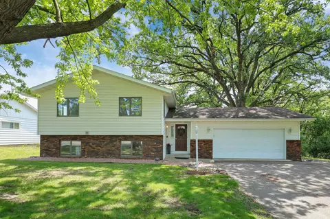 16503 Franklin Trl SE, Prior Lake, MN 55372