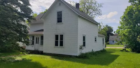 414 Spring St, River Falls, WI 54022