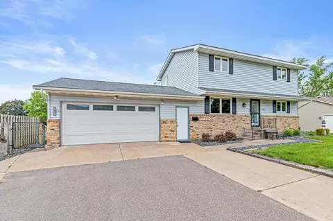 4644 2nd St NE, Fridley, MN 55421