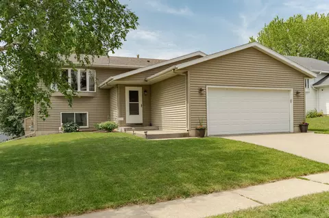 4326 9th St NW, Rochester, MN 55901
