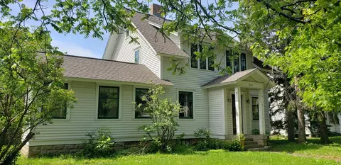 420 Spring St, River Falls, WI 54022