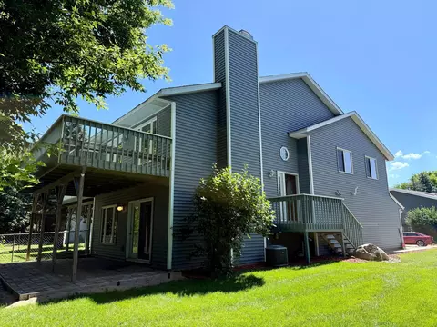 4382 Cinnamon Ridge Trl, Eagan, MN 55122