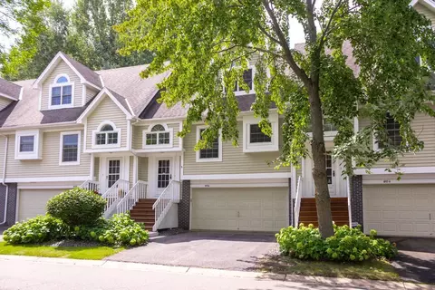 4906 Bayswater Rd, Minnetonka, MN 55345