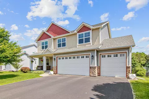 927 104th Ln NE, Blaine, MN 55434