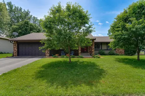 11342 Xavier Rd, Bloomington, MN 55437