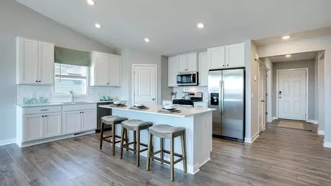 8863 Jorgensen Ave S, Cottage Grove, MN 55016