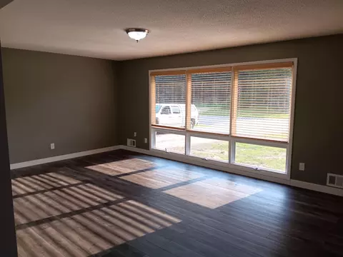 1522 2nd St NE, Staples, MN 56479 photo 4