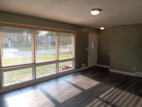 1522 2nd St NE, Staples, MN 56479 photo 3