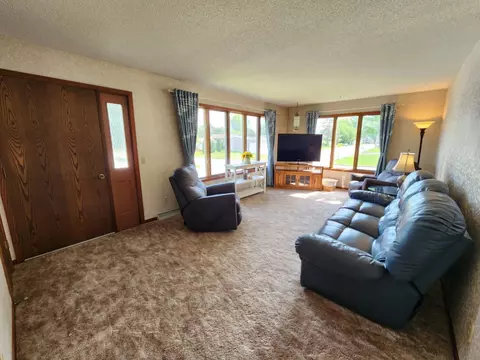 25 3rd Ave NE, Plainview, MN 55964 photo 13
