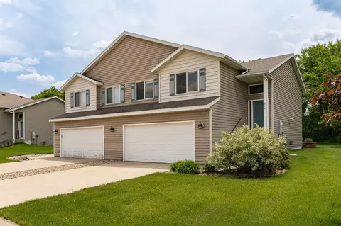 610 3rd St NE, Byron, MN 55920