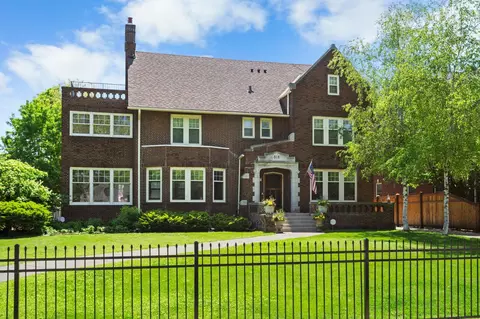 818 Summit Ave, Saint Paul, MN 55105