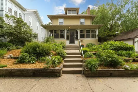 2441 Grand Ave S, Minneapolis, MN 55405