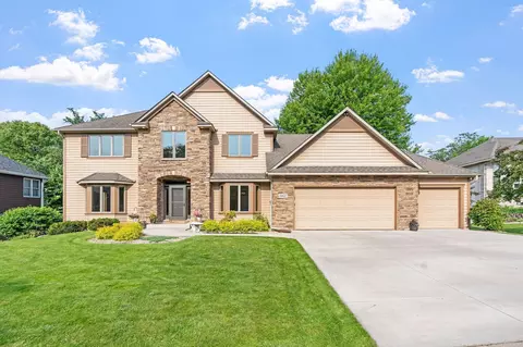 6617 Orchid Ln N, Maple Grove, MN 55311