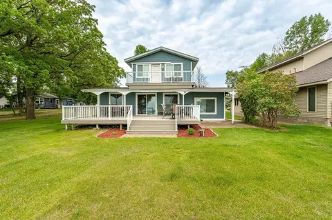 27326 Cloverleaf Ln, Battle Lake, MN 56515