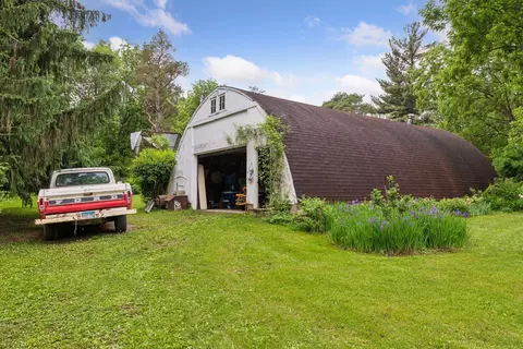 Exterior - 8482 150th St E, Northfield Twp, MN 55057 photo 7 of 13