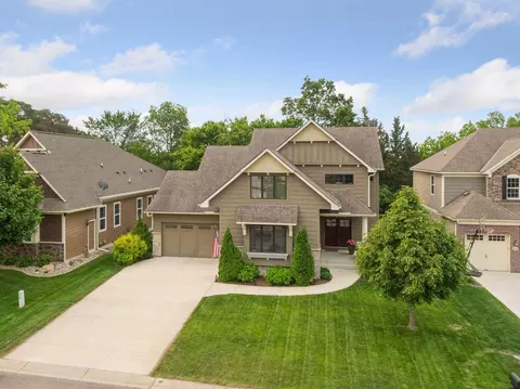5445 Yellowstone Trl, Minnetrista, MN 55331