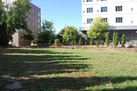 2530 Essex St SE, Minneapolis, MN 55414