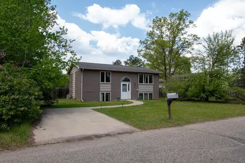 203 Stoner Ave SE, Bemidji, MN 56601