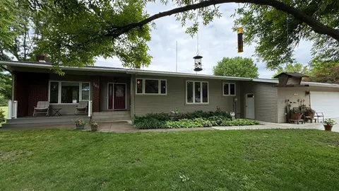 360 NW 7th St, Buffalo Lake, MN 55314