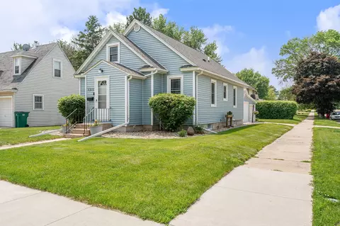1311 8th St NW, Austin, MN 55912
