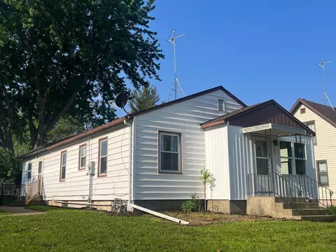 111 4th St, Kenyon, MN 55946 photo 18