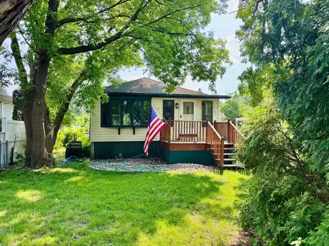4962 Stewart Ave, White Bear Lake, MN 55110