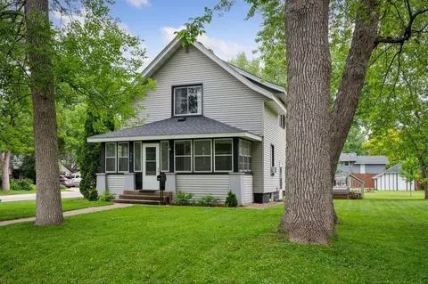 720 5th Ave N, Sauk Rapids, MN 56379