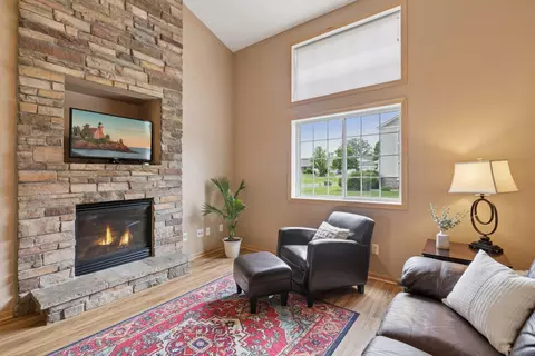 17829 66th Ave N, Maple Grove, MN 55311