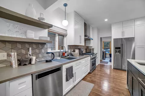 Kitchen - 11260 Hidden Oaks Ct N, Champlin, MN 55316 photo 4 of 6
