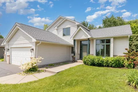 3344 White Oaks Ln, Woodbury, MN 55125