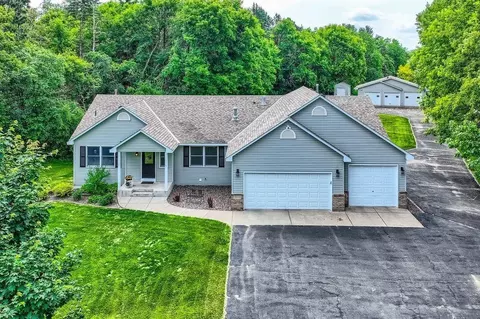 7023 256th St, Wyoming, MN 55092