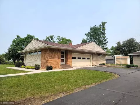 109 Jackson St W, Eagle Bend, MN 56446