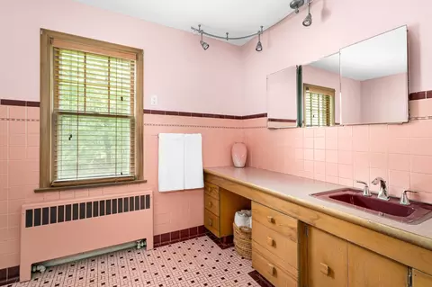 3319 E Superior St, Duluth, MN 55804 photo 19